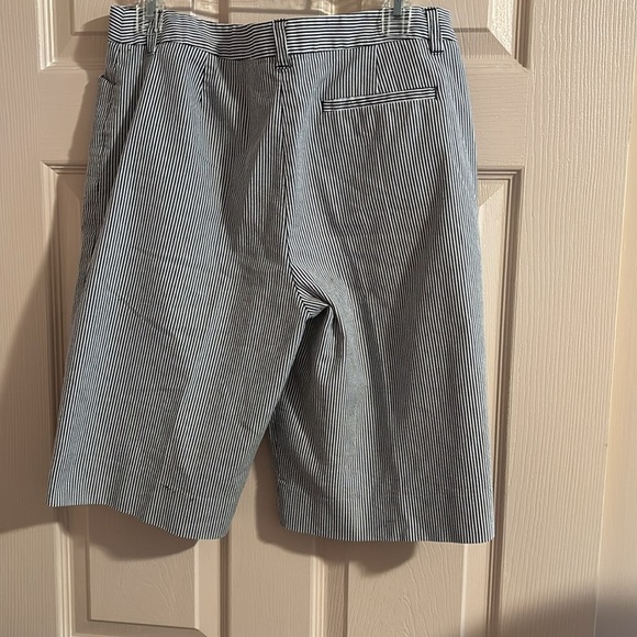 Jones New York Signature Striped  shorts - Picture 2 of 3